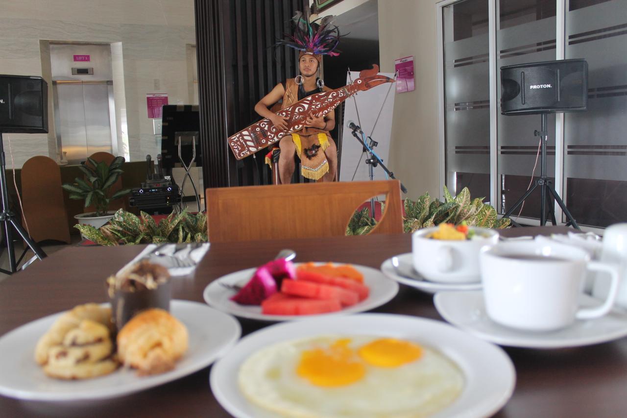 Swiss-Belinn Pangkalanbuun Exterior foto